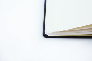 •Notebooks of beauty - hardcover bound with PU leather, radius corners, coloured endpapers, perforated 100gr/m² cream pages, inner pocket and elastic closure. Also includes a pen holder - perfect - Dingbats* Notebooks (journal, diary, bullet journal, office notebook, leather notebook)